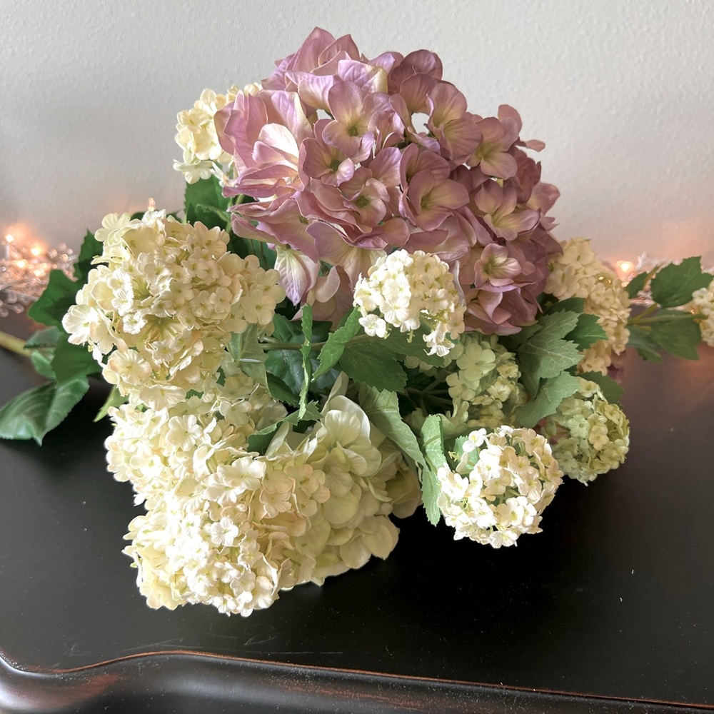 BNIB Southern Living at Home Hydrangea Flower Kit #20022
